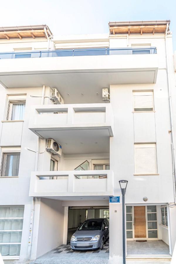 Apartment Luxury Town Center Suite, β1 *