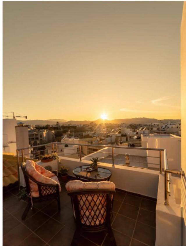 Apartment Luxury Town Center Suite, β1 *